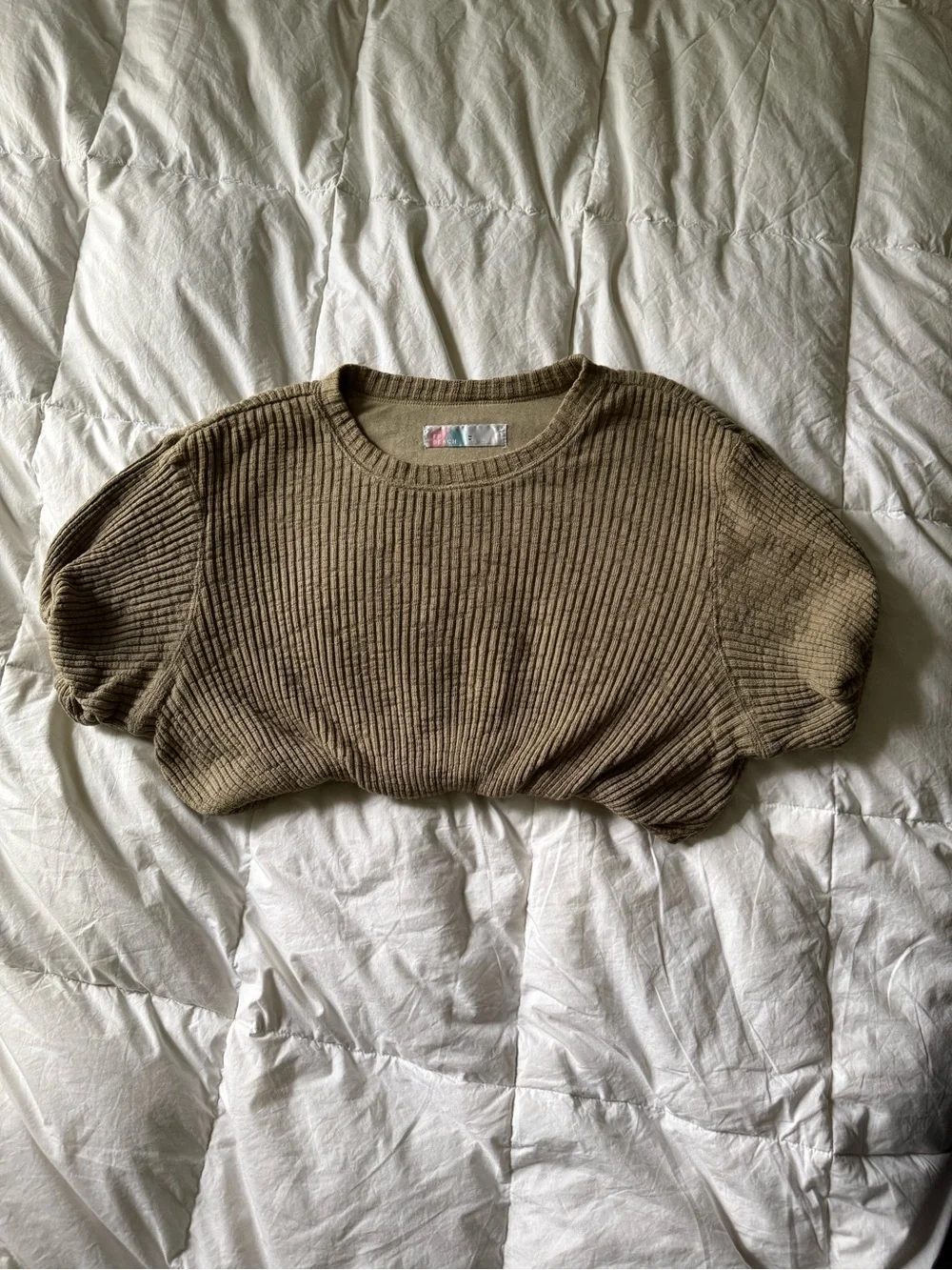 Free people beach Ribbed bubble hem crop top in Olive/ecru